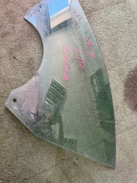 A7 SKLO (OKNO) DVEŘE PŘEDNÍ LEVÝ 12 R ZELENÁ