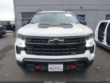 Chevrolet Silverado II 2025 Chevrolet Silverado 2025r., 4x4, 5.3L 5.3 Benzyna 355KM, zdjęcie 6