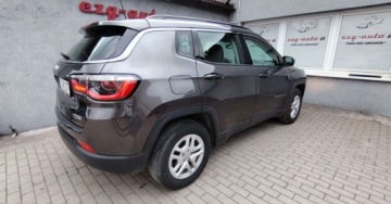 Jeep Compass II SUV 1.4 MultiAir 140KM 2017 Jeep Compass Jeep Compass 1.4 MultiAir Longitude 1.4 Benzyna 140KM, zdjęcie 10