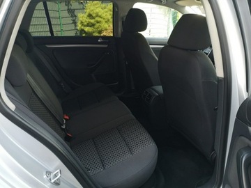 Volkswagen Golf VI 2010 Volkswagen Golf 1.6 TDI Klimatronic Tempomat Isofi, zdjęcie 17