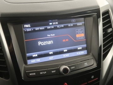  SsangYong Tivoli 1.6 e-XDi, Navi, Klima, Tempomat, zdjęcie 12