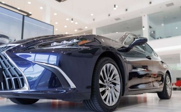 Lexus ES VII (XV70) Sedan Facelifting 300h 218KM 2024 Lexus ES 300h Omotenashi 2.5 Hybryda 218KM, zdjęcie 13