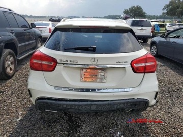 Mercedes GLA I 2015 Mercedes-Benz GLA 2015 r., 2,0L 250 4 MATIC 2.0 Benzyna 208KM, zdjęcie 4