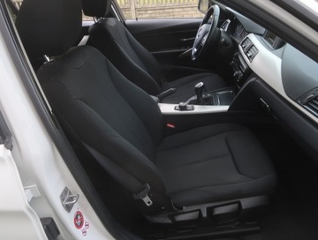 BMW Seria 3 F30-F31-F34 Touring Facelifting 2.0 316d 116KM 2016 BMW 3 316 d, Salon Polska, Serwis ASO, Klima, zdjęcie 8