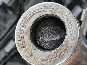 Volvo XC90 II Diesel D4 D5 zbiornik bak paliwa 71L pompa