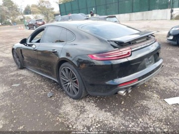 Porsche Panamera II Executive 3.0 330KM 2019 Porsche Panamera 4 2019 3.0l 3.0 Benzyna 330KM, zdjęcie 3