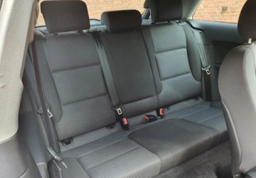 Audi A3 8P Hatchback 3d 2.0 TDI CR 140KM 2009 Audi A3 3-drzwiowe BOSE Tempomat GetHelp 2.0 Diesel 140KM, zdjęcie 12