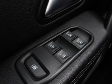 Dacia Duster II SUV 1.0 TCe 101KM 2020 Dacia Duster 1.0 TCe, Salon Polska, Serwis ASO, zdjęcie 16