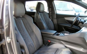 Peugeot 5008 II Crossover Facelifting 1.5 BlueHDi 130KM 2023 Peugeot 5008 1.5 BlueHDi GT SS EAT8 130KM SalonPL Gwarancja od RiA, zdjęcie 27