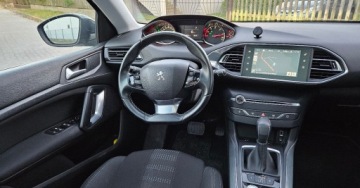 Peugeot 2017 Peugeot 308 2.0 SW 181Ps.Automat Panorama Navi Serwis 2017 2.0 Diesel 181KM, zdjęcie 23