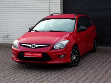 Hyundai i30 I CW Facelifting 1.4 DOHC 109KM 2010 Hyundai i30 Klimatyzacja / Gwarancja / 1.4 / 109KM, zdjęcie 1