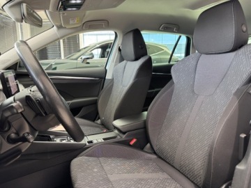 Skoda Octavia III Kombi Facelifting 2.0 TDI 150KM 2020 Skoda Octavia Style / HUD / Ambiente / Kamera / Bl, zdjęcie 8