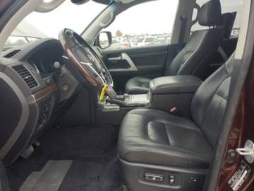 Toyota Land Cruiser VII 2017 Toyota Land Cruiser 2017 5.7l 5.7 Benzyna 381KM, zdjęcie 7