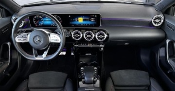 Mercedes Klasa A W177/V177 Hatchback 1.3 200 163KM 2020 Mercedes-Benz Klasa A SalonPL ASO FV23 A200 AMG Podgrzewane Fotele Ambient, zdjęcie 16