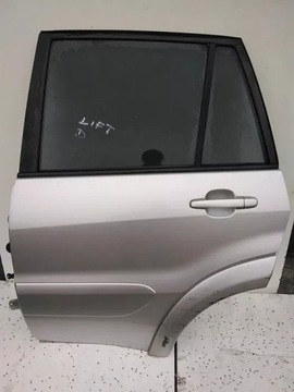 DVEŘE LEVÉ 1D4 TOYOTA RAV4 II 00, 05