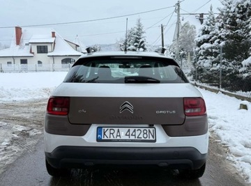 Citroen C4 Cactus Crossover 1.2 PureTech 82KM 2015 Citroen C4 Cactus Citroen C4 Cactus 1.2 PureTech Shine 1.2 Benzyna 82KM, zdjęcie 8