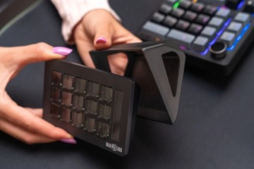 MAD DOG Stream Deck GK150K Black