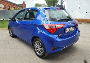 Toyota Yaris III Hatchback 5d Facelifting 2017 1.0 VVT-i 72KM 2020 Toyota Yaris Nawigacja Kamera Radar GetHelp Benzyna 72KM, zdjęcie 4