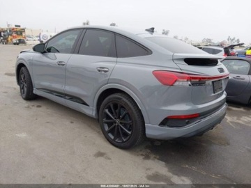 Audi Q4 2022 Audi Q4 e-tron Sportback Premium Plus 50 Quattro 2022 Elektryczny 295KM, zdjęcie 3