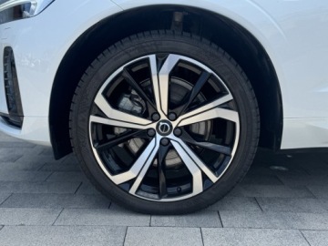 Volvo XC60 II Crossover Plug-In Facelifting 2.0 T6 350KM 2024 Volvo XC 60 T6 Plug-In | 350KM | AWD | Plus Dark |, zdjęcie 4