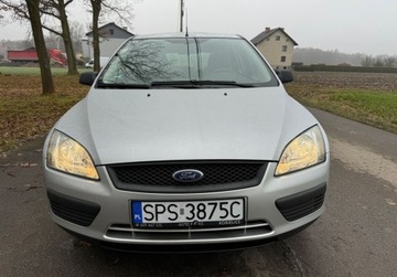 Ford Focus I Sedan 1.6 16V 100KM 2005 Ford Focus Niski przebieg, oryginal, bezwypadkowy, bez korozji. 1.6 100KM, zdjęcie 4