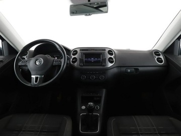 Volkswagen Tiguan I SUV Facelifting 2.0 TDI BlueMotion Technology 150KM 2015 Volkswagen Tiguan panorama klima auto navi kamera, zdjęcie 14
