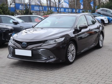 Toyota Camry IX Sedan 2.5 Hybrid Dynamic Force 218KM 2020 Toyota Camry 2.5 Hybrid, Salon Polska, zdjęcie 1