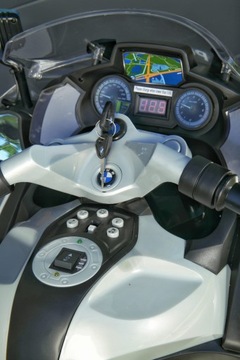 Мотоцикл BMW ПОЛИЦИЯ на аккумуляторе БОЛЬШОЙ до 30 кг колеса EVA СВЕТ ЗВУКИ