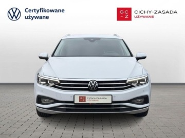 Volkswagen Passat B8 Variant Facelifting 2.0 TDI SCR 150KM 2023 Volkswagen Passat TDI 150KM Elegance LED Matrix Nawigacja Martwe pole, zdjęcie 7