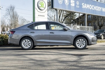 Skoda Octavia IV Liftback 1.5 TSI EVO 150KM 2025 Škoda Octavia Skoda Octavia Edition 130 Essence, zdjęcie 5