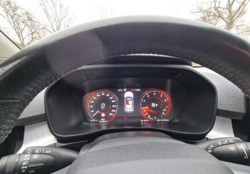 Volvo XC40 Crossover 1.5 T3 156KM 2018 VOLVO XC40 1.5 T Pamiec full Led Alu navi Kamera, zdjęcie 23