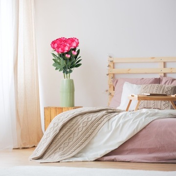 ИСКУССТВЕННЫЕ ЦВЕТЫ, пионы, букет на кладбище, листья в вазе, как настоящие, большие.