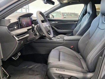 Skoda Superb IV Liftback 2.0 TSI 265KM 2025 Skoda Superb Sportline Limuzyna 2.0 TSI 4x4 265 KM, SKÓRA, HAK, Head-up DCC, zdjęcie 2