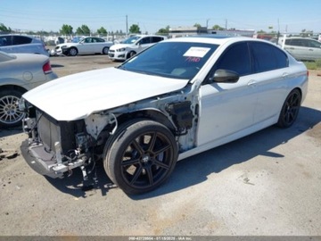 BMW Seria 5 F10-F11 M5 Limuzyna 4.4 V8 560KM 2014 BMW M5 2014 4.4l 4.4 Benzyna 560KM, zdjęcie 1