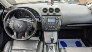 Nissan Altima IV Coupe 3.5 i 16V 270KM 2010 Nissan Altima 3.5i 270PS OPŁACONY Bezwypadkowy, zdjęcie 24