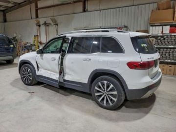 Mercedes GLB 2023 Mercedes-Benz GLB 250 4Matic 2023 2.0 Benzyna 221KM, zdjęcie 1