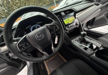 Honda Civic X Hatchback 5d Facelifting 1,0 VTEC TURBO 126KM 2020 Honda Civic 1.0 TURBO kamera 126KM gwarancja bezwypadkowy MANUAL 101.000, zdjęcie 28