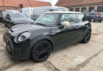 Mini Mini F56 Electric Facelifting 32.6kWh 184KM 2022 MINI Cooper Elektryk 185KM, zdjęcie 1