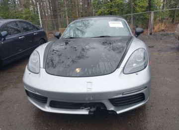Porsche Boxster 718 Cabrio 2.0 300KM 2018 Porsche 718 Boxster 2018, 3.0L, od ubezpieczalni 2.0 Benzyna 300KM, zdjęcie 4
