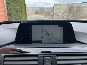 BMW Seria 3 F30-F31-F34 Touring Facelifting 2.0 320i 184KM 2017 BMW Seria 3 2.0 benzyna 184 KM M-pakiet automat zarej w PL zadbany, zdjęcie 16