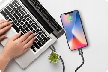 БЛОК ПИТАНИЯ ЗАРЯДНОГО УСТРОЙСТВА 2xPORTS -C- 20W 1xPORT -A- QC С КАБЕЛЕМ ДЛИНОЙ 1М ДЛЯ IPHONE
