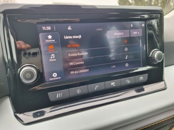 Seat Arona Crossover Facelifting 1.0 TSI 110KM 2022 Seat Arona serwis ASO 1.0TSI 110KM bezwypadkowy pakiety FullLink alufelgi, zdjęcie 28