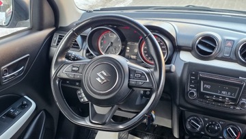 Suzuki Swift VI Hatchback Facelifting 1.2 DualJet SHVS 83KM 2021 Suzuki Swift 1,2 Hybrid Salon Polska Bezwypadkowy Faktura Vat 23 1.2 84KM, zdjęcie 8