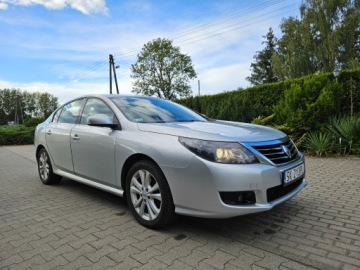 Renault Latitude 2.0 dCi FAP 150KM 2012 Renault Latitude Ladny Bogata wersja 2.0 diesel 150KM 2.0 Diesel 150KM