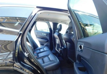 Volvo XC60 II Crossover D3 150KM 2019 Volvo XC 60 z Gwarancja Bezwypadkowe 100 Model 2020r 2.0 Diesel 150KM, zdjęcie 9