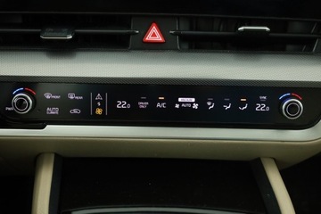 Kia Sportage V SUV 1.6 T-GDI HEV 230KM 2022 Kia Sportage 1.6 T-GDI HEV, Salon Polska, zdjęcie 15