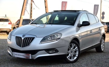 Lancia Delta III Hatchback 1.6 MultiJet 120KM 2010 Lancia Delta Alusy skora i alcantara idealny 1.6 Diesel 120KM, zdjęcie 12