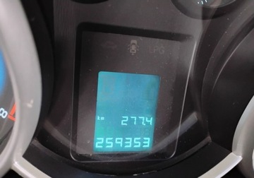 Chevrolet Cruze Sedan 1.8 16V DOHC 141KM 2012 Chevrolet Cruze 2012r, 1.8 Benzyna LPG. Lekko uszkodzony prawy tyl. Jezdz, zdjęcie 11