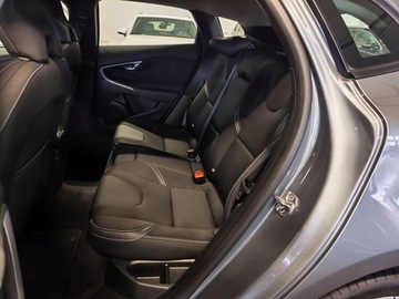 Volvo V40 II Hatchback Facelifting 2.0 D2 120KM 2019 Volvo V40 2.0, 120 KM, Automat, Nawi, Kamera,, zdjęcie 7