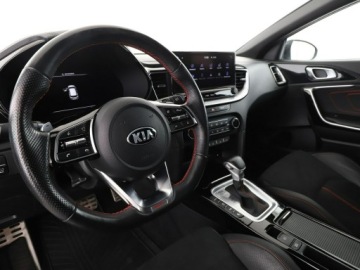 Kia Proceed Shooting Brake 1.6 T-GDI 204KM 2021 Kia Pro Cee'd GT, Automat, Virtual, Alcantara,, zdjęcie 13